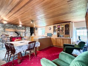 Photo 20- click for photo gallery